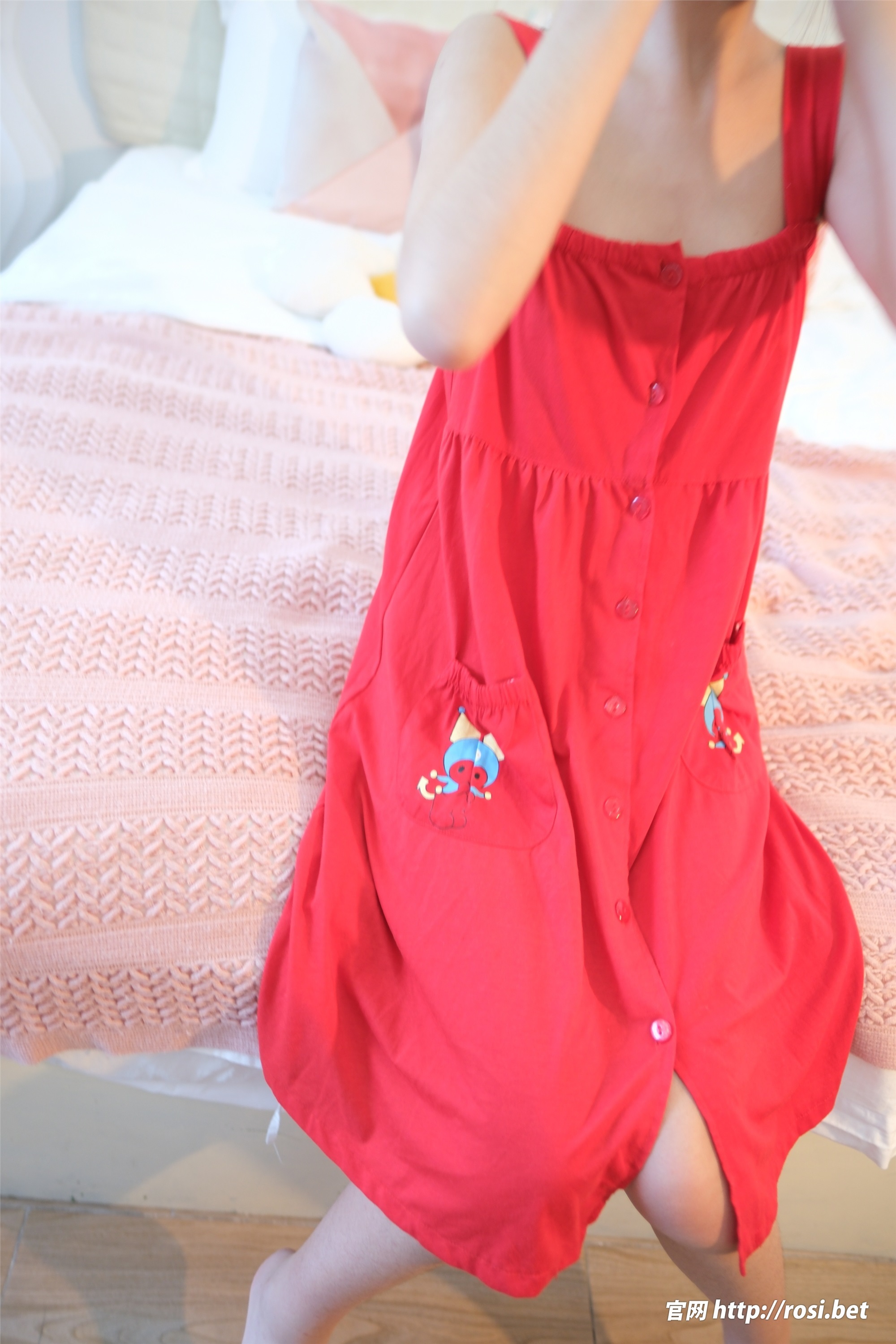 ROSI写真 2024.10.04 NO.4687